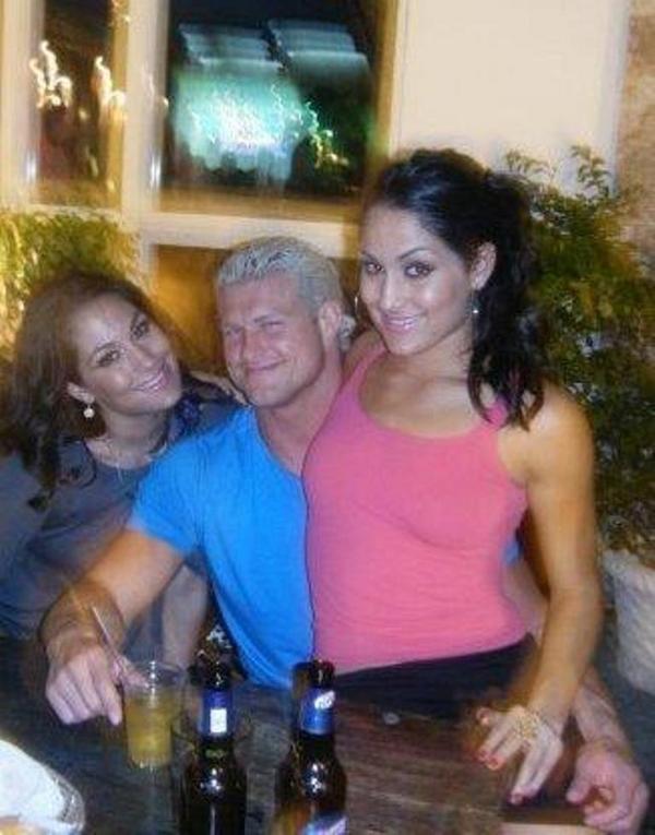 dolph ziggler and nikki bella married