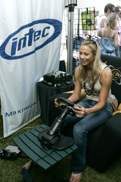 Stacy-Keibler-WWE