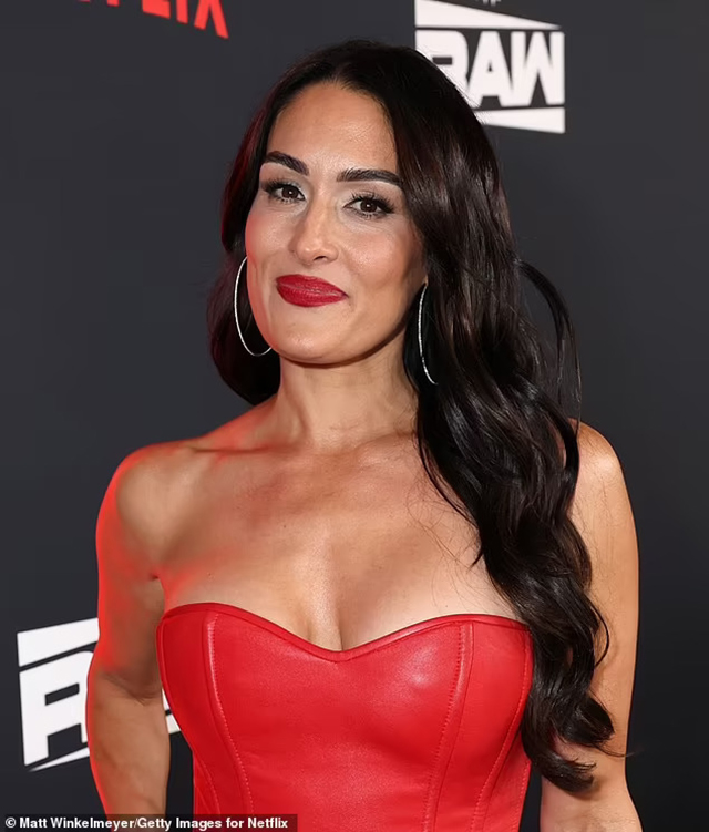 Nikki Bella